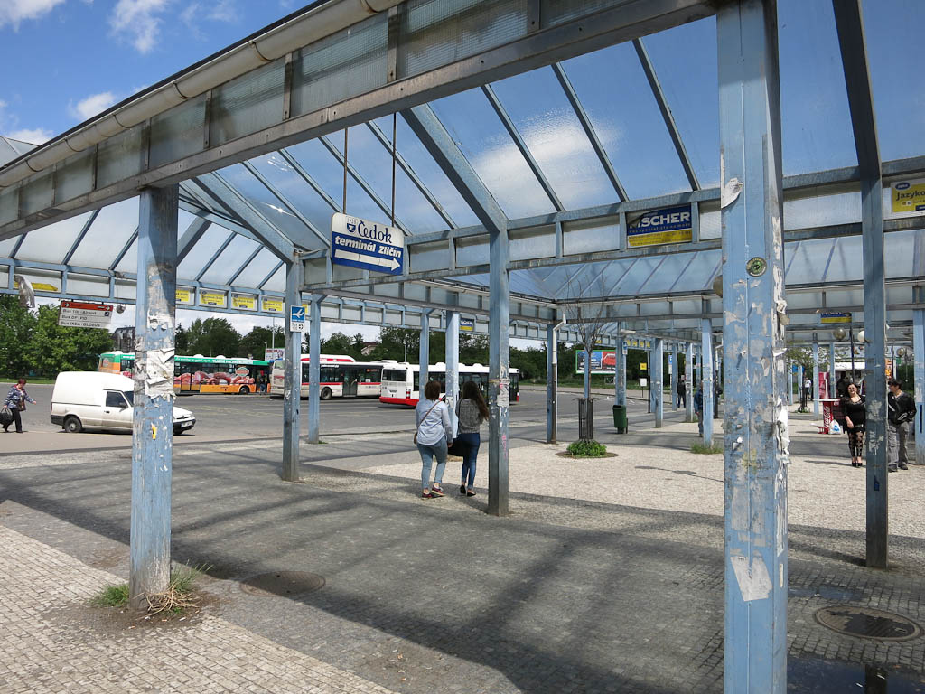 Zlicin bus station