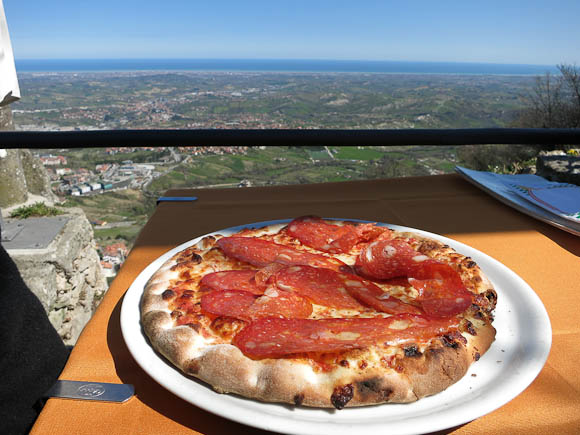 Pizza in San Marino